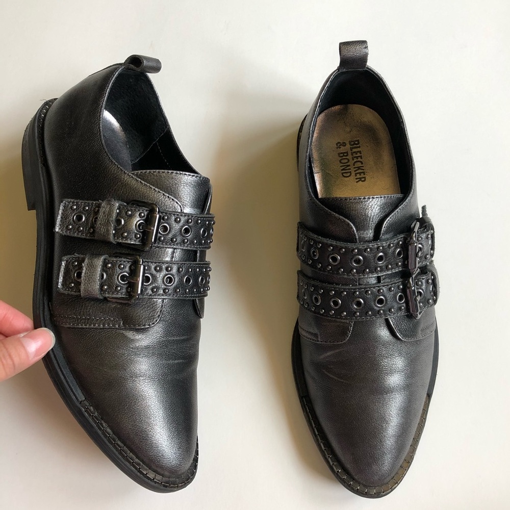 Bleecker&Bond Leigh Metallic Silver Buckle Loafers